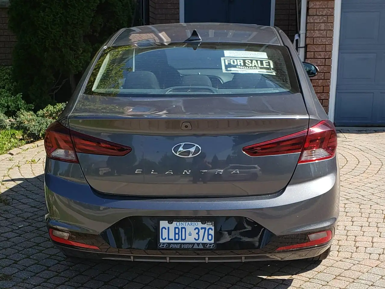 Hyundai ELANTRA снимка Hyundai ELANTRA