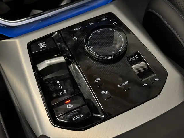 BMW X3 view 13