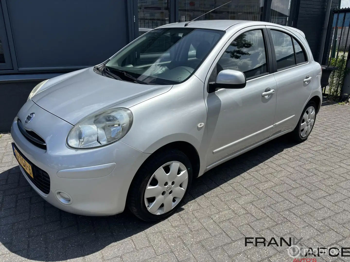 Nissan Micra 1.2 DIG-S Acenta Airco Bl.tooth CV AUX 5drs Grau - 1