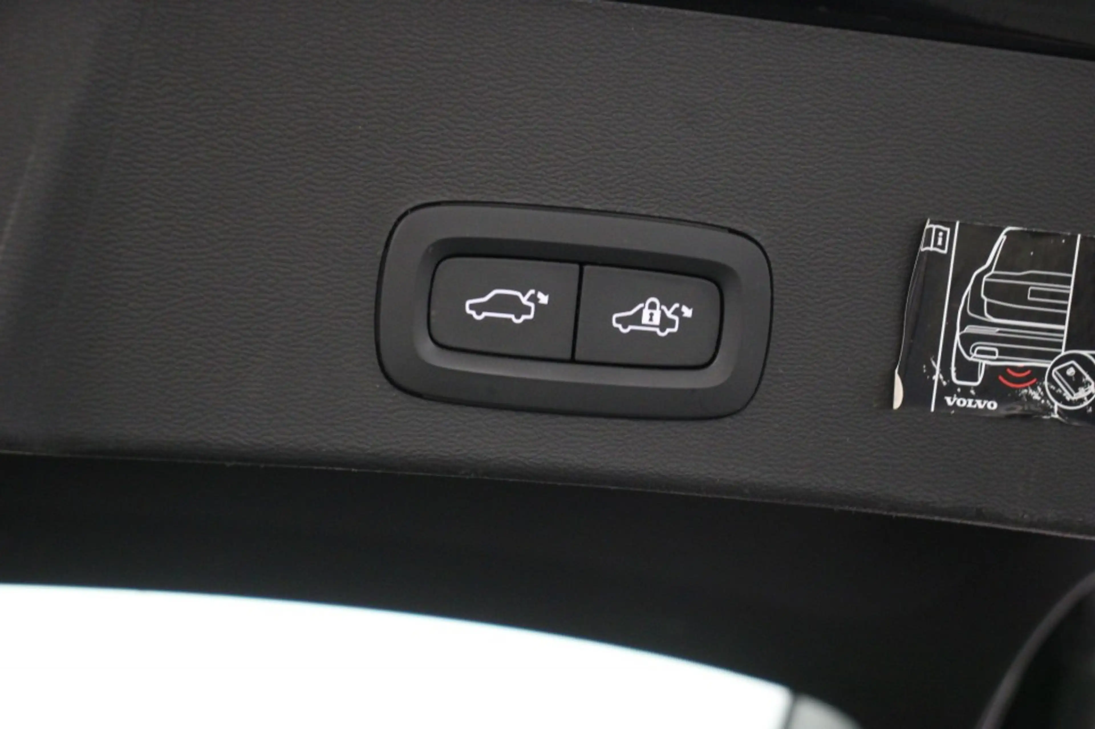 Volvo XC40 1.5 T4 Recharge R-Design - Digitaal Cockpit, Carpl — photo 14