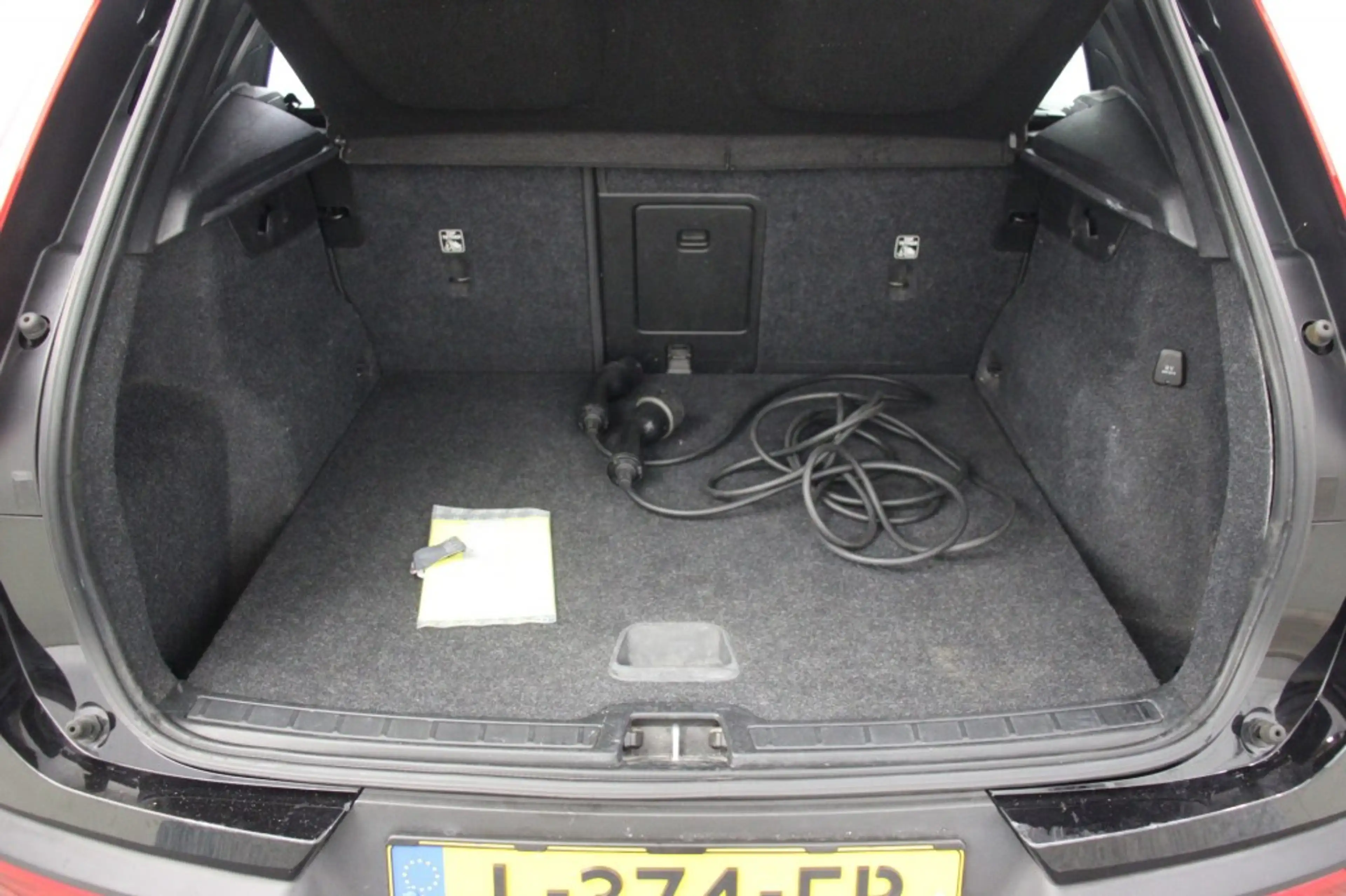 Volvo XC40 1.5 T4 Recharge R-Design - Digitaal Cockpit, Carpl — photo 13