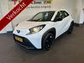 Toyota Aygo X 1.0 VVT-i MT Play | Achteruitrijcamera | Cruise co Wit - thumbnail 1