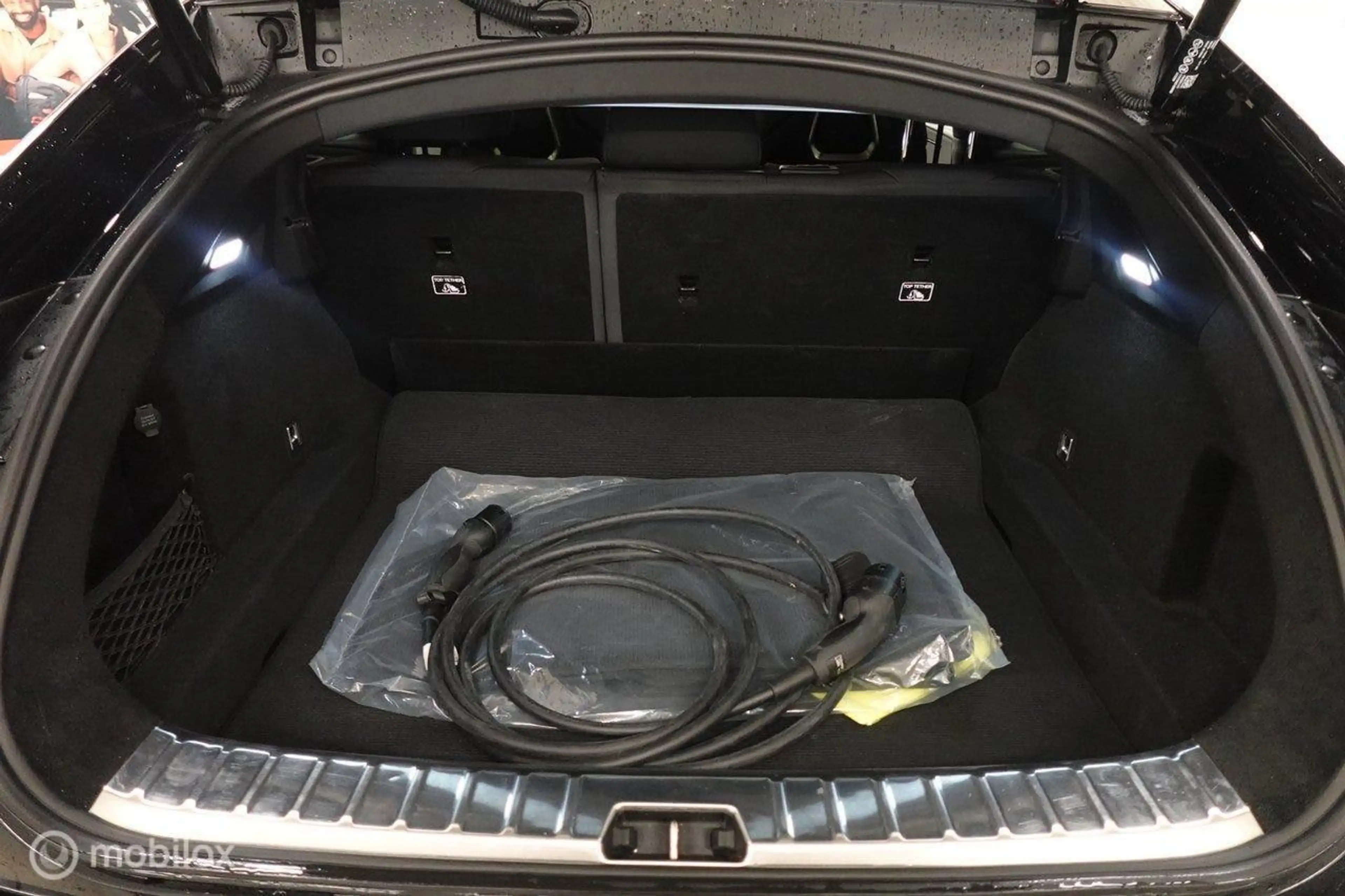 Polestar 4 Long Range Single motor Plus Pilot 100 kWh — photo 18