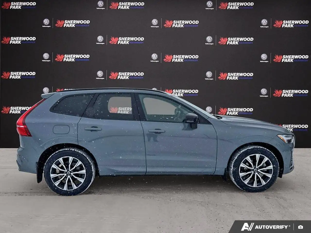 Volvo XC60 снимка Volvo XC60