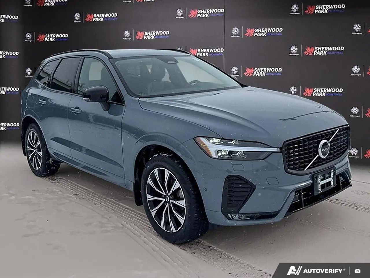 Volvo XC60 снимка Volvo XC60