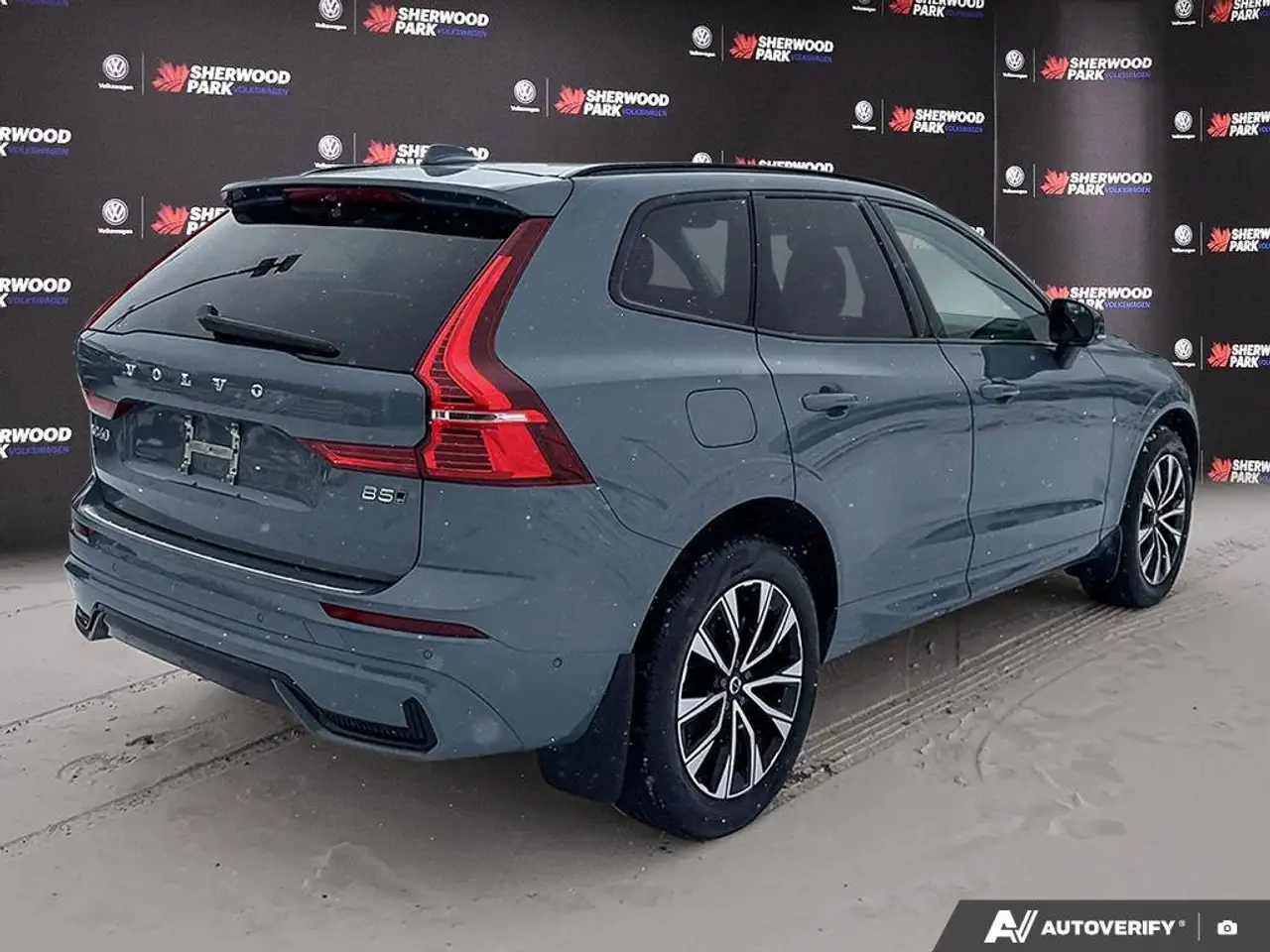 Volvo XC60 снимка Volvo XC60