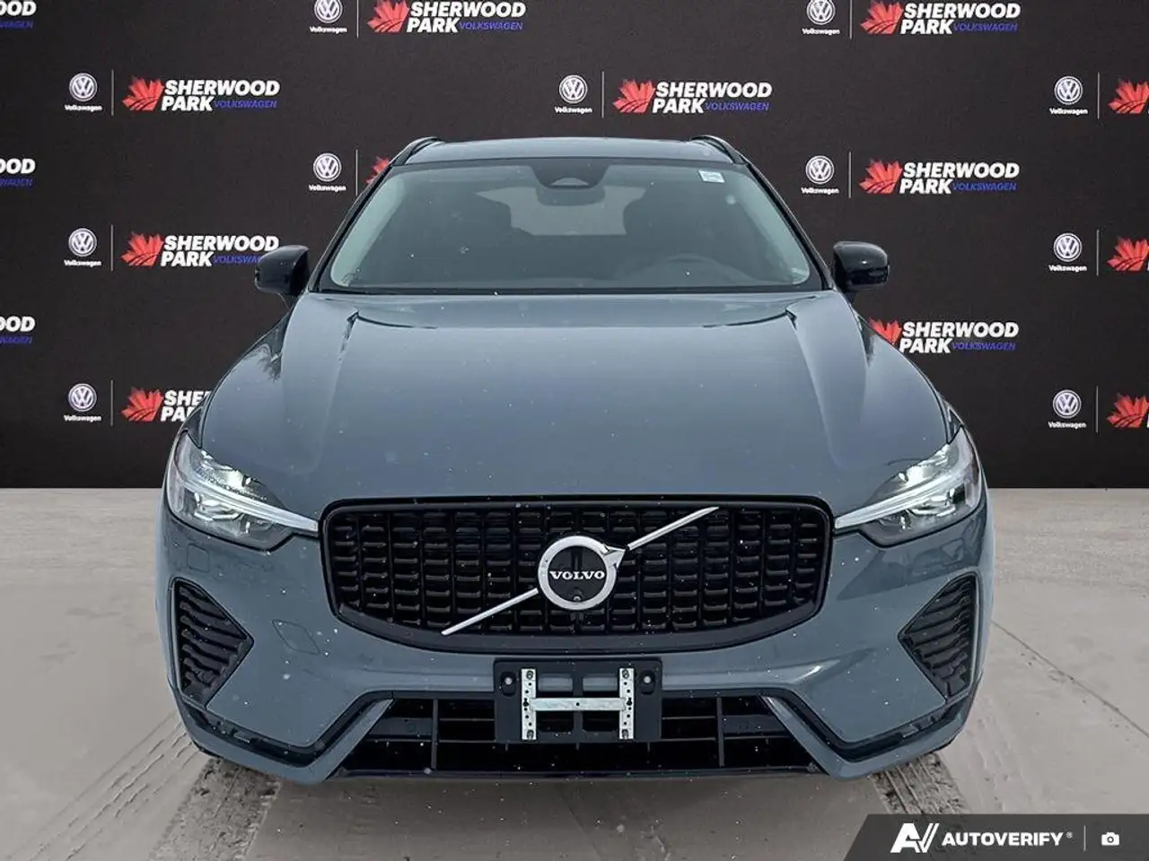 Volvo XC60 снимка Volvo XC60