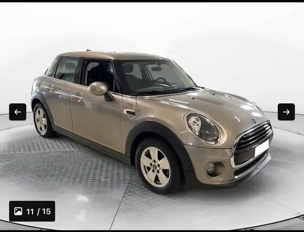 MINI Cooper Mini 1.5 Cooper D Business 5 porte