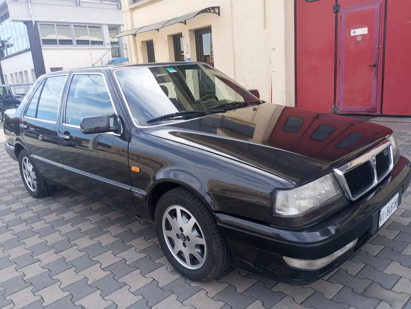 Lancia Thema Thema 2.0 ie FL Černá - 1