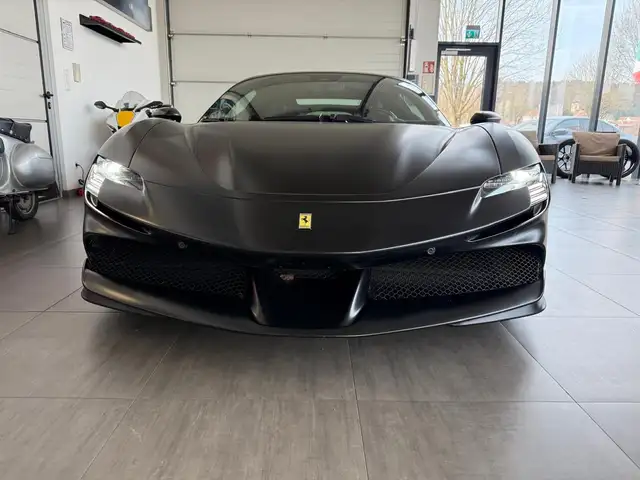 Ferrari SF90 Stradale Ansicht 3