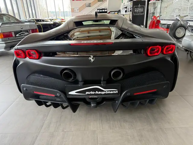 Ferrari SF90 Stradale Ansicht 6