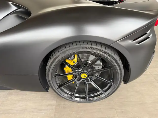 Ferrari SF90 Stradale Ansicht 8