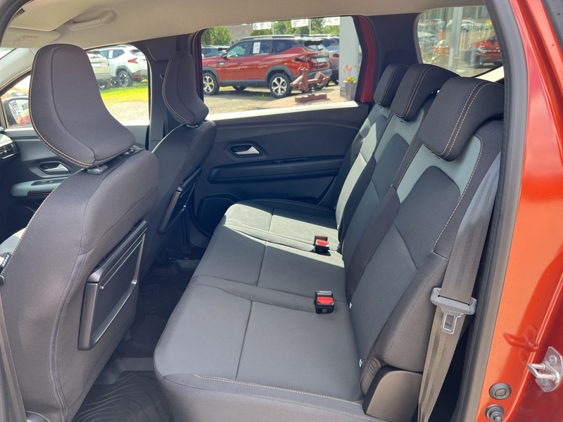 Dacia Jogger ECO-G 120 auto Extreme 5-S SHZ+LED+PDC — photo 10