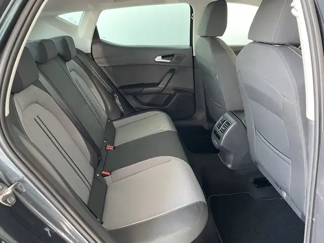 Seat Leon view 6