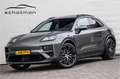 Porsche Macan Turbo Off-Road Design, Massage, Pano, Luchtvering Grün - thumbnail 1