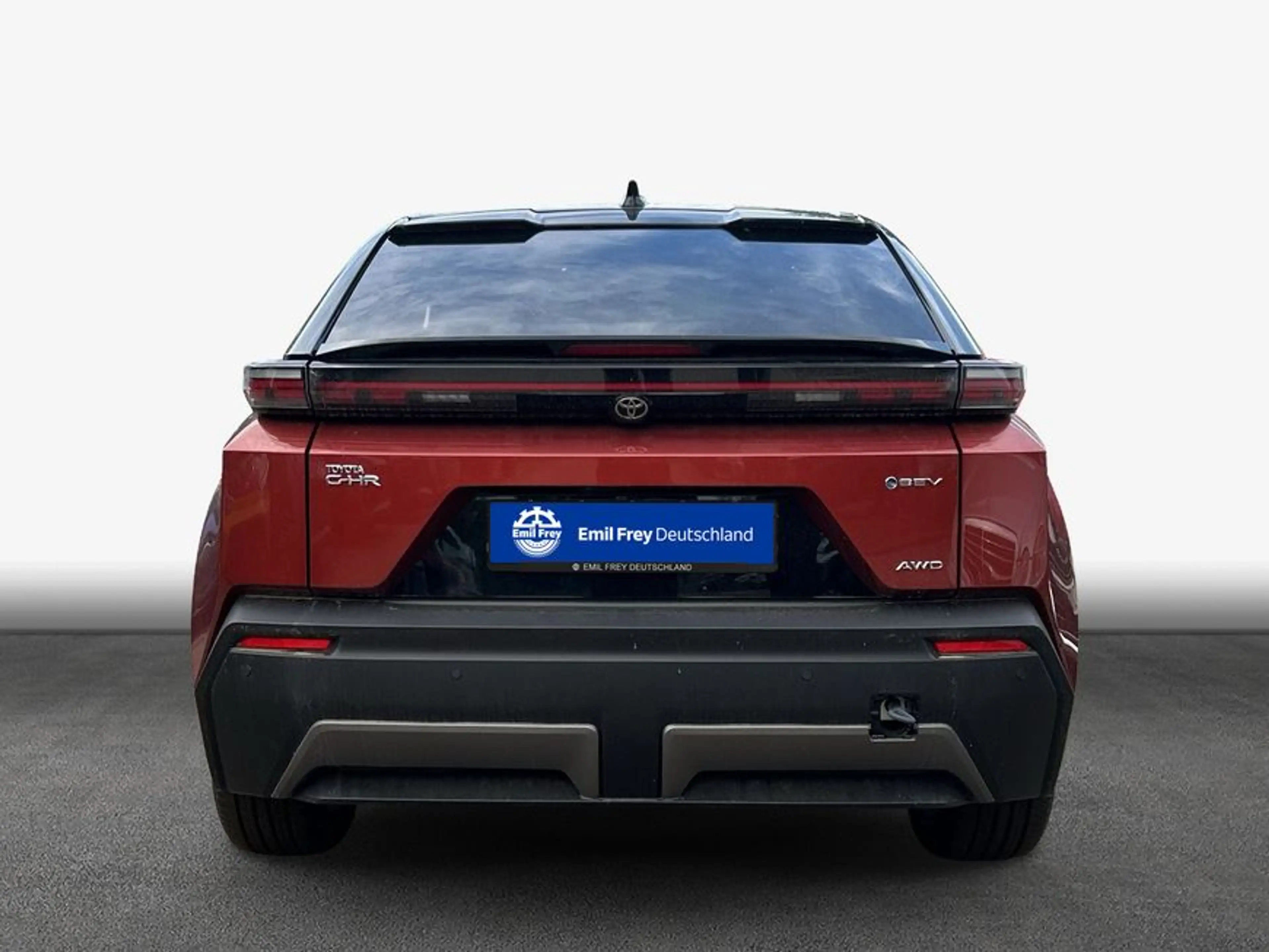 Toyota C-HR+ + AWD Lounge 342 PS — photo 6
