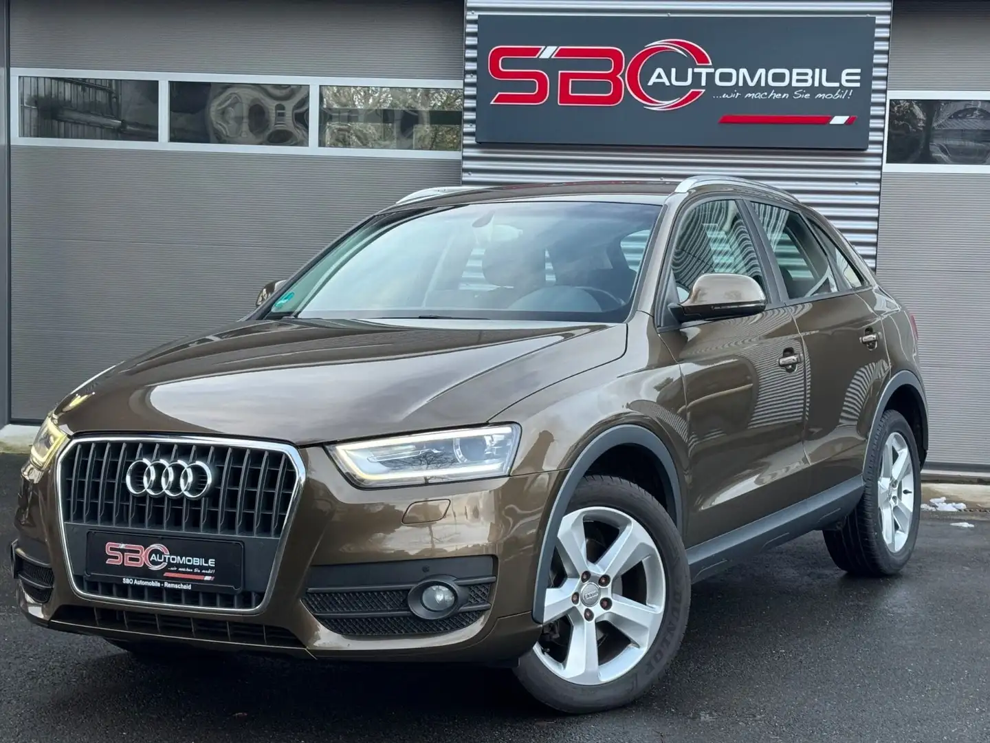 Audi Q3 2.0 TDI/Alcantara / Leder Perlnappa/BOSE Brun - 1