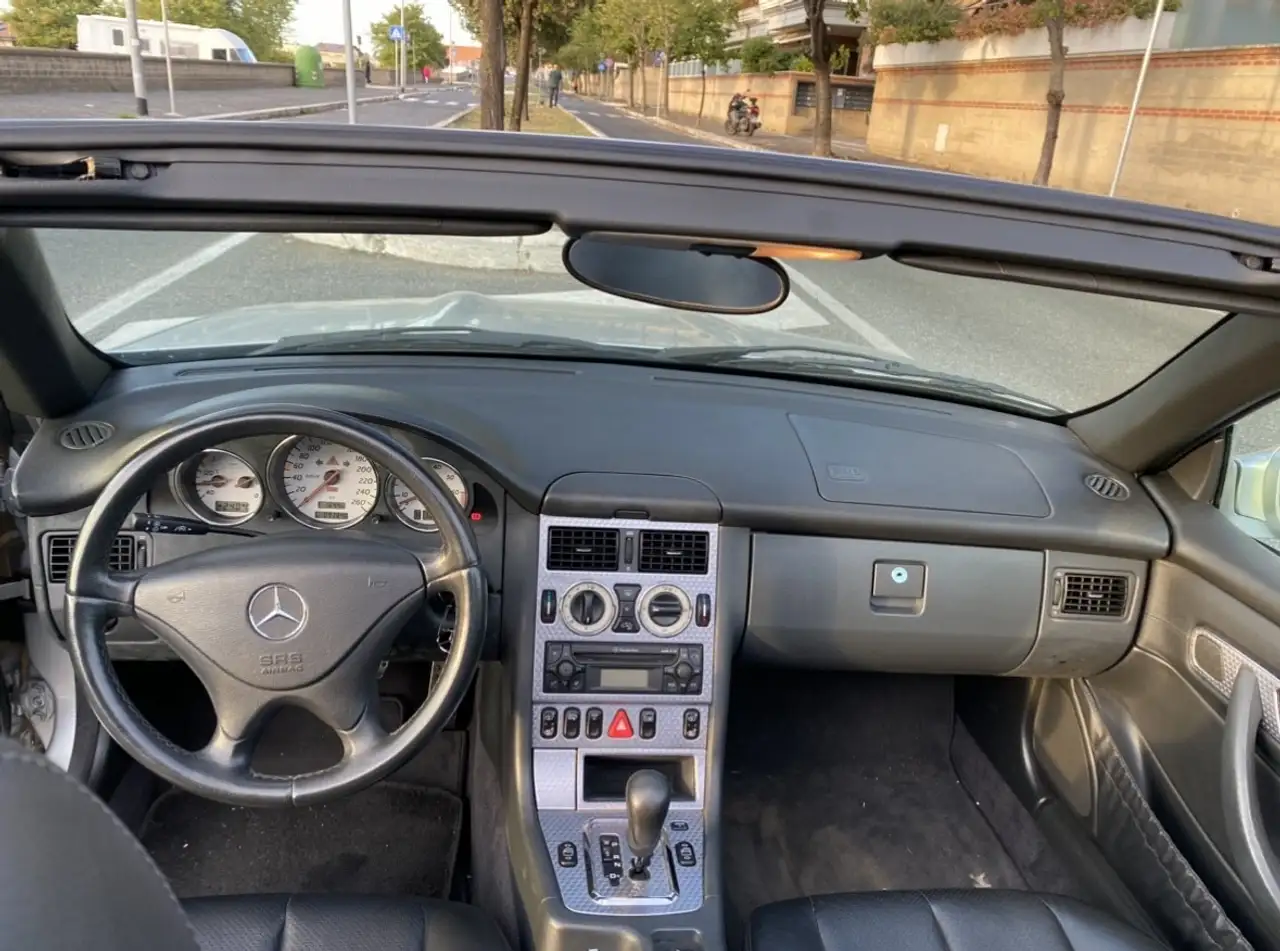 Mercedes-Benz SLK 320 V6, foto 8