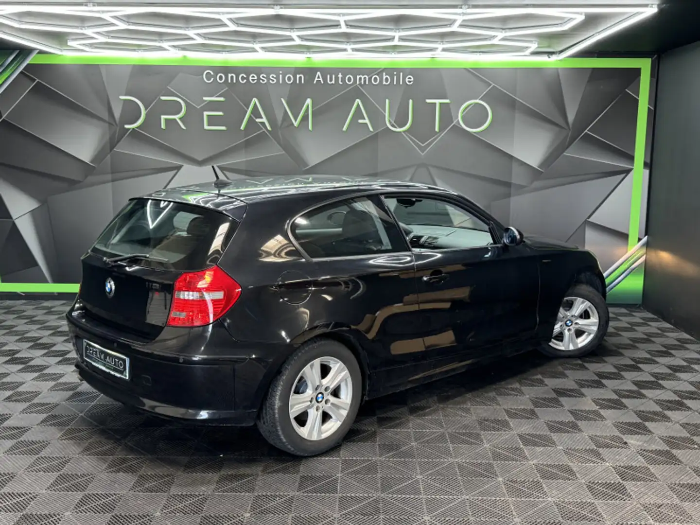 BMW 116 (E81/E87) 116I 122CH CONFORT 3P Noir - 2