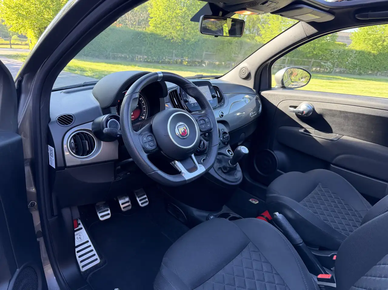 Abarth 595C 2022 — фото 12