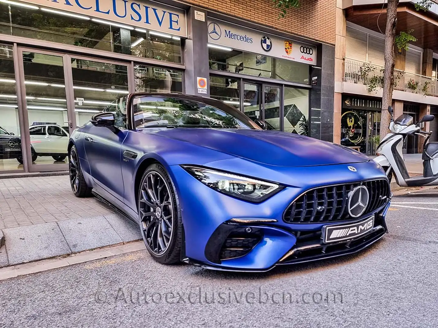 Mercedes-Benz SLC 43 AMG Aut. Blau - 1