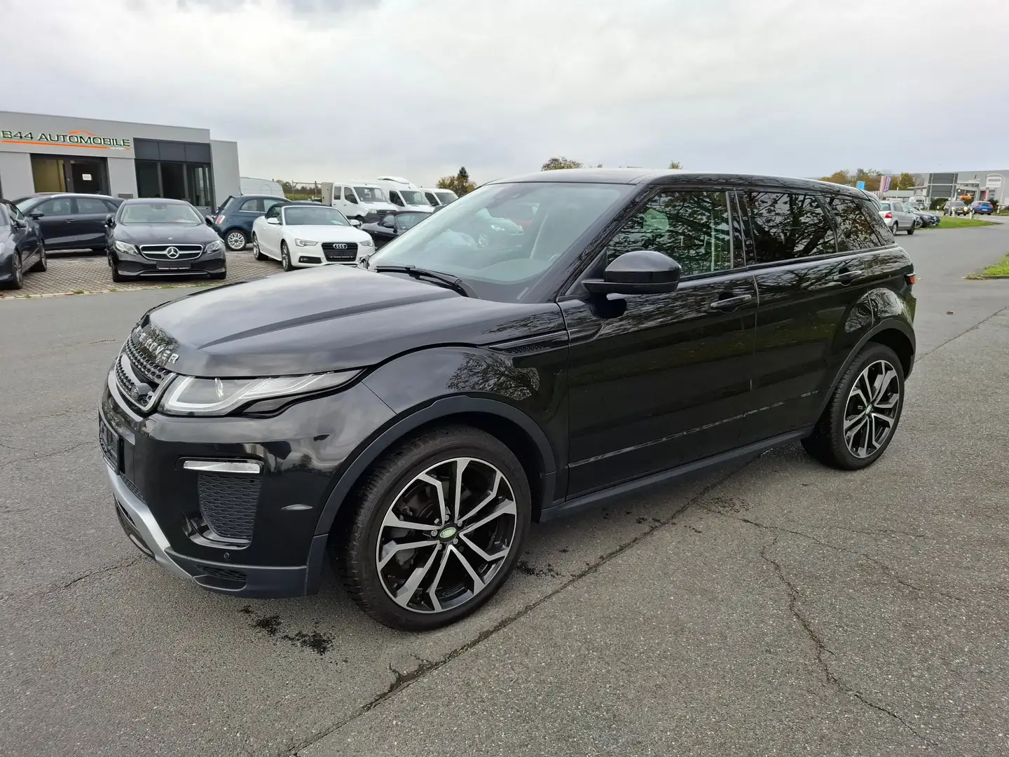 Land Rover Range Rover Evoque SE Dynamic*el.Ledersitze*20"Alus*Panorama*Kamera* Schwarz - 1