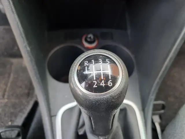 Volkswagen Polo view 20
