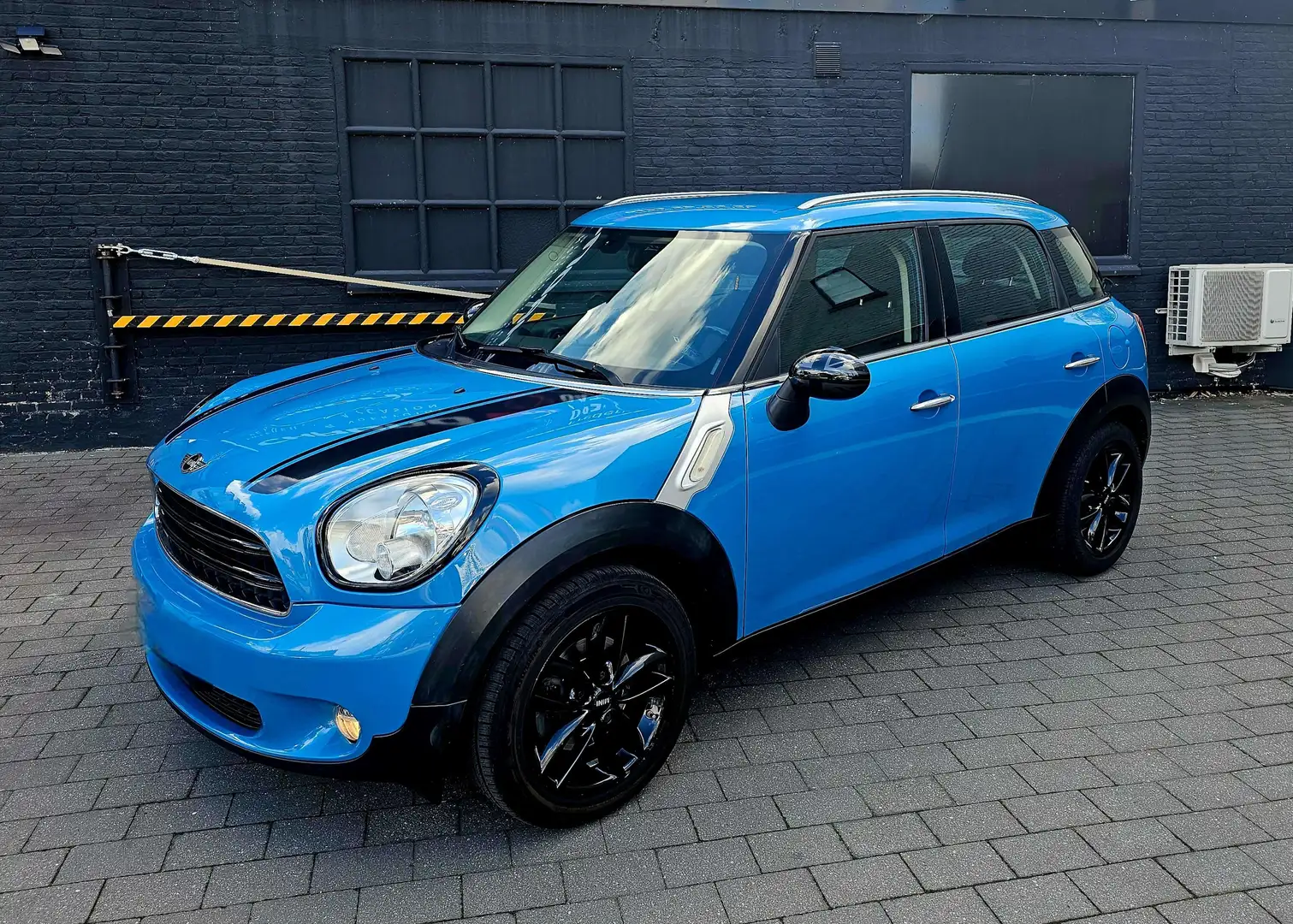 MINI One Countryman Mini Countryman 1.6i One Pdc EURO 6 PDC Bleu - 2