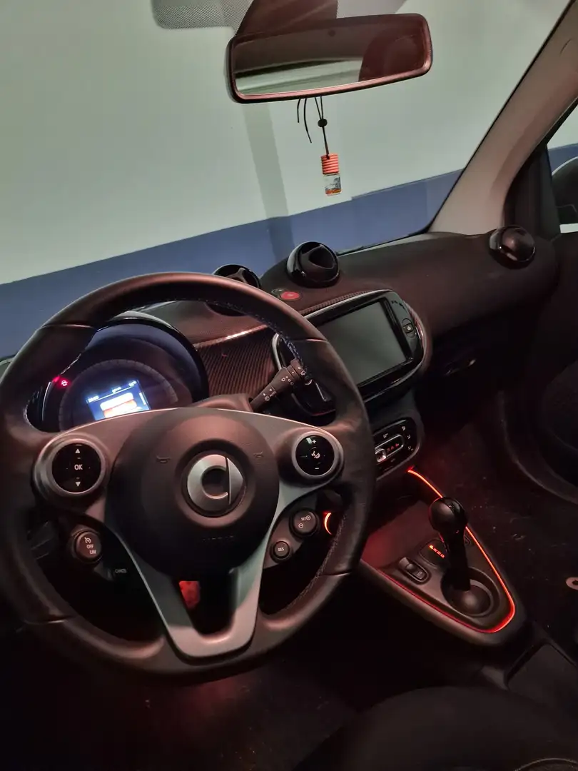 smart city-coupé/city-cabrio EQ FORTWO COUPE Szary - 1