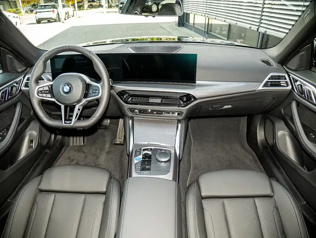 BMW I4 view 5