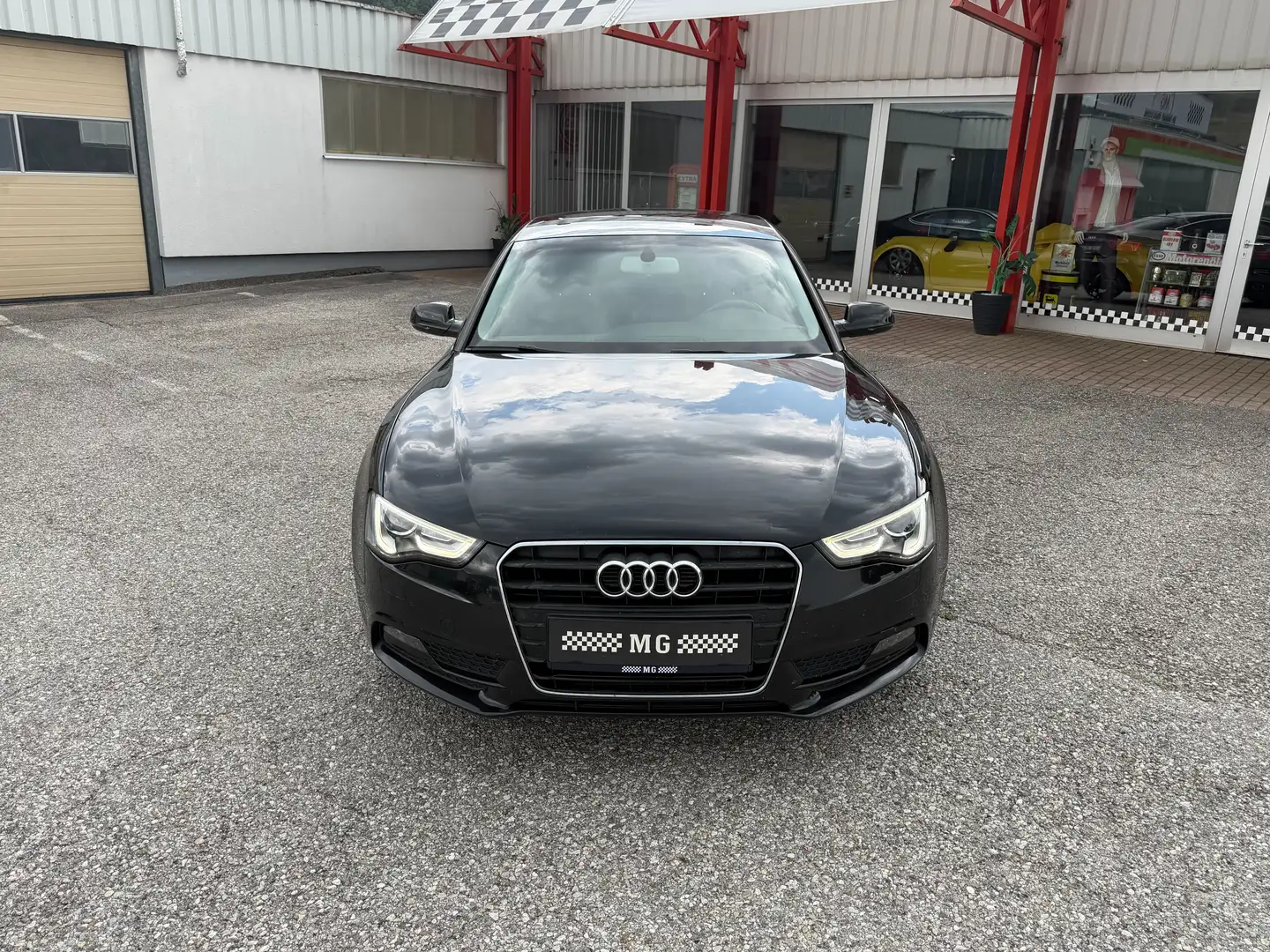 Audi A5 2.0 TDI Schwarz - 2