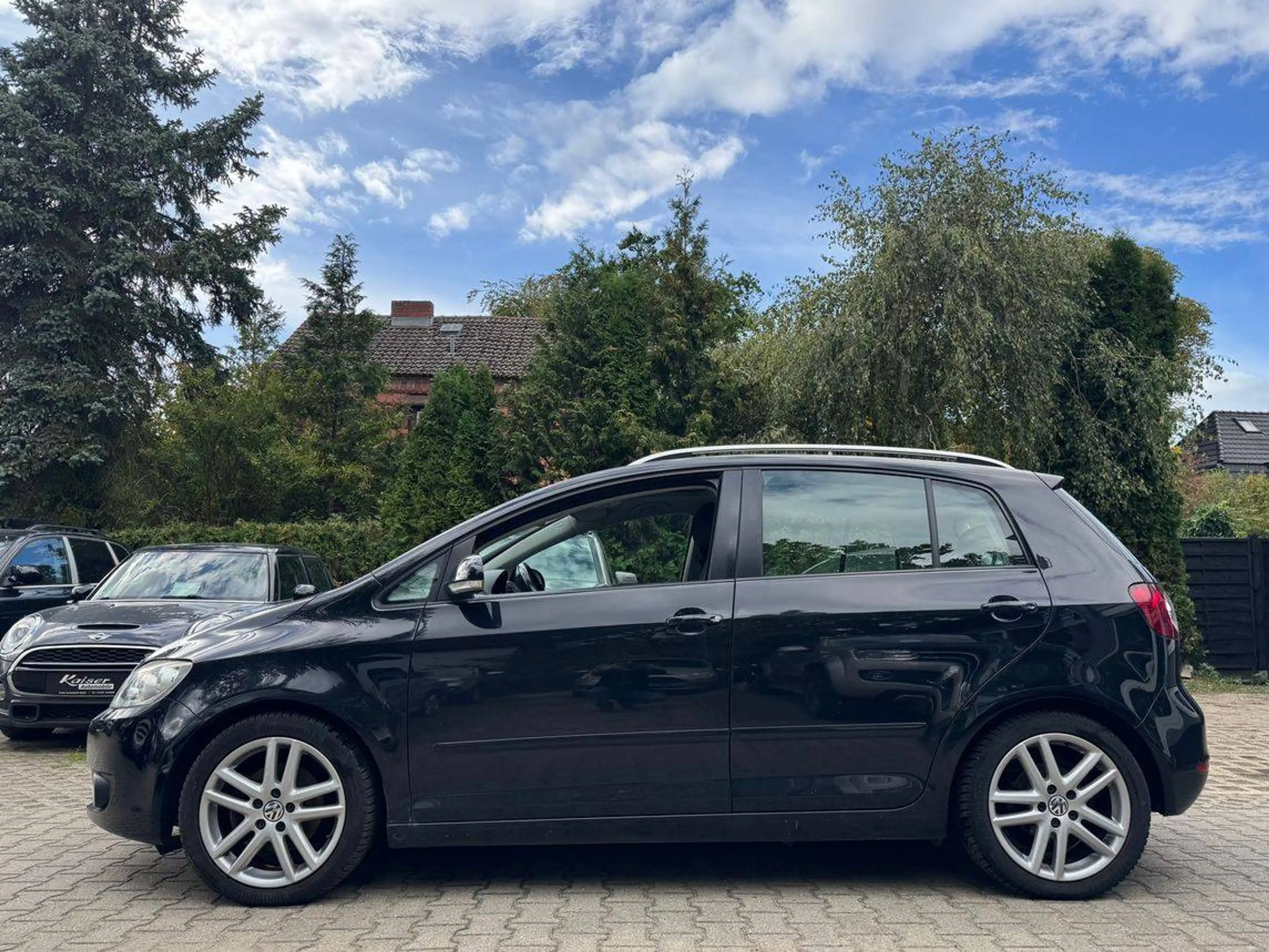 Volkswagen Golf Plus Highline-1.Besitz-VW Scheckheftgeplegt — photo 8