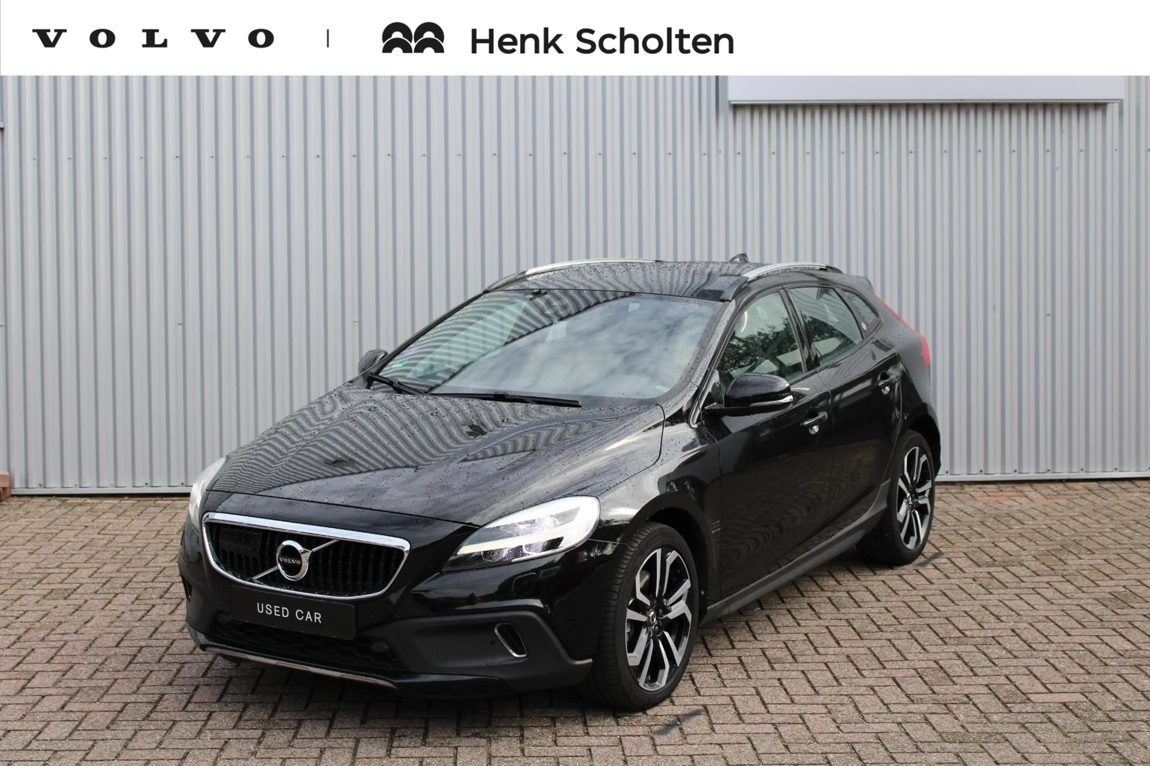 Volvo V40 Cross Country 1.5 T3 Summum | Luxury Line| Henk Scholten 35 Anni