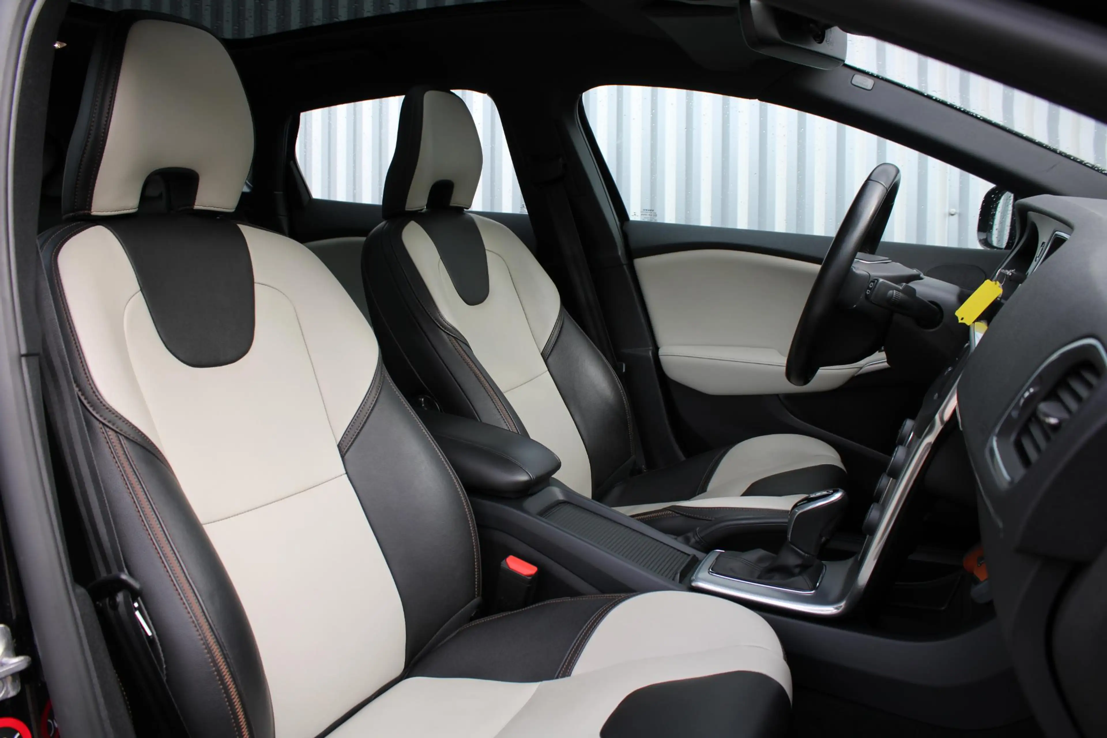 Volvo V40 Cross Country 1.5 T3 Summum | Luxury Line| Henk Scholten 35 Anni — photo 8