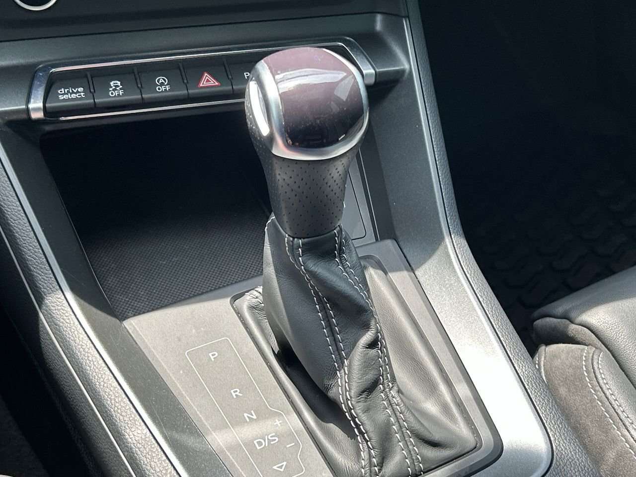 2022 Audi Q3 45 2.0T Progressiv quattro 8sp Tiptronic | Clean A thumb 28