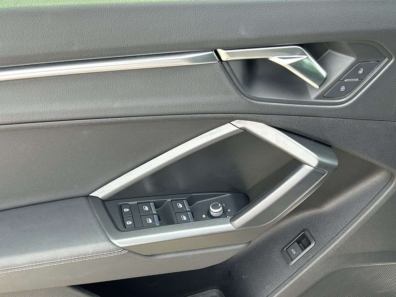 2022 Audi Q3 45 2.0T Progressiv quattro 8sp Tiptronic | Clean A thumb 21