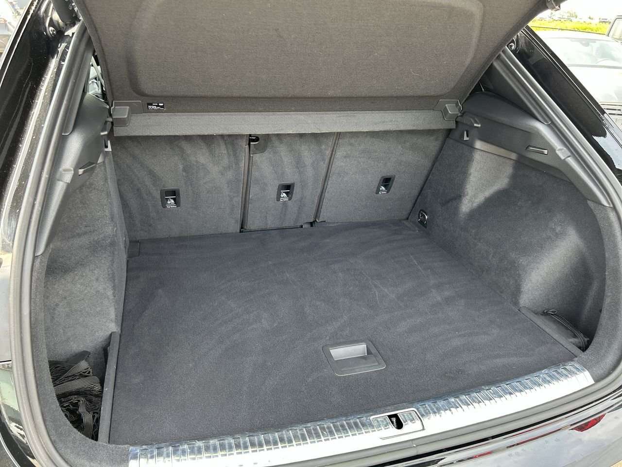 2022 Audi Q3 45 2.0T Progressiv quattro 8sp Tiptronic | Clean A thumb 32
