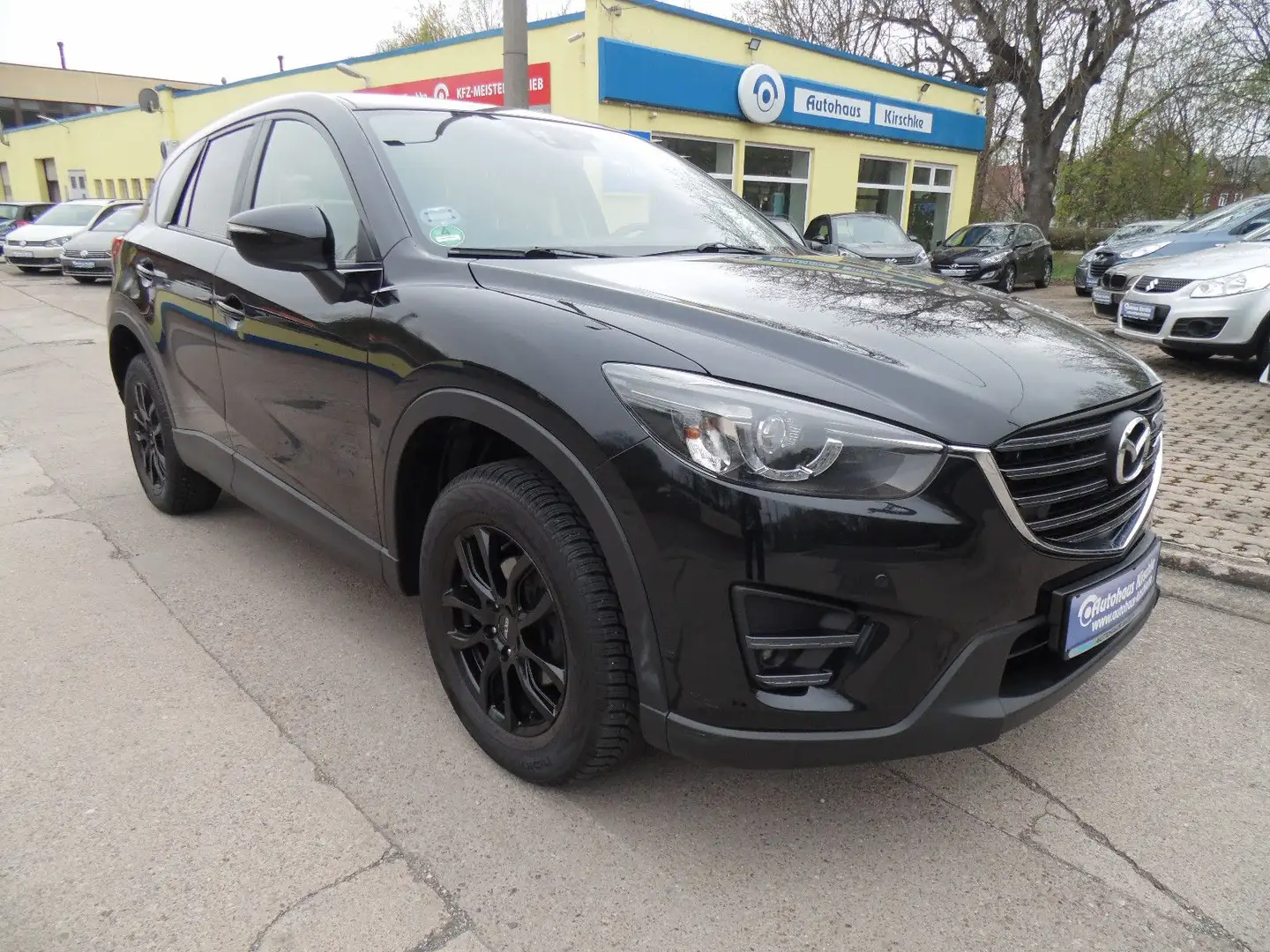 Mazda CX-5 Exclusive-Line 2WD Černá - 1