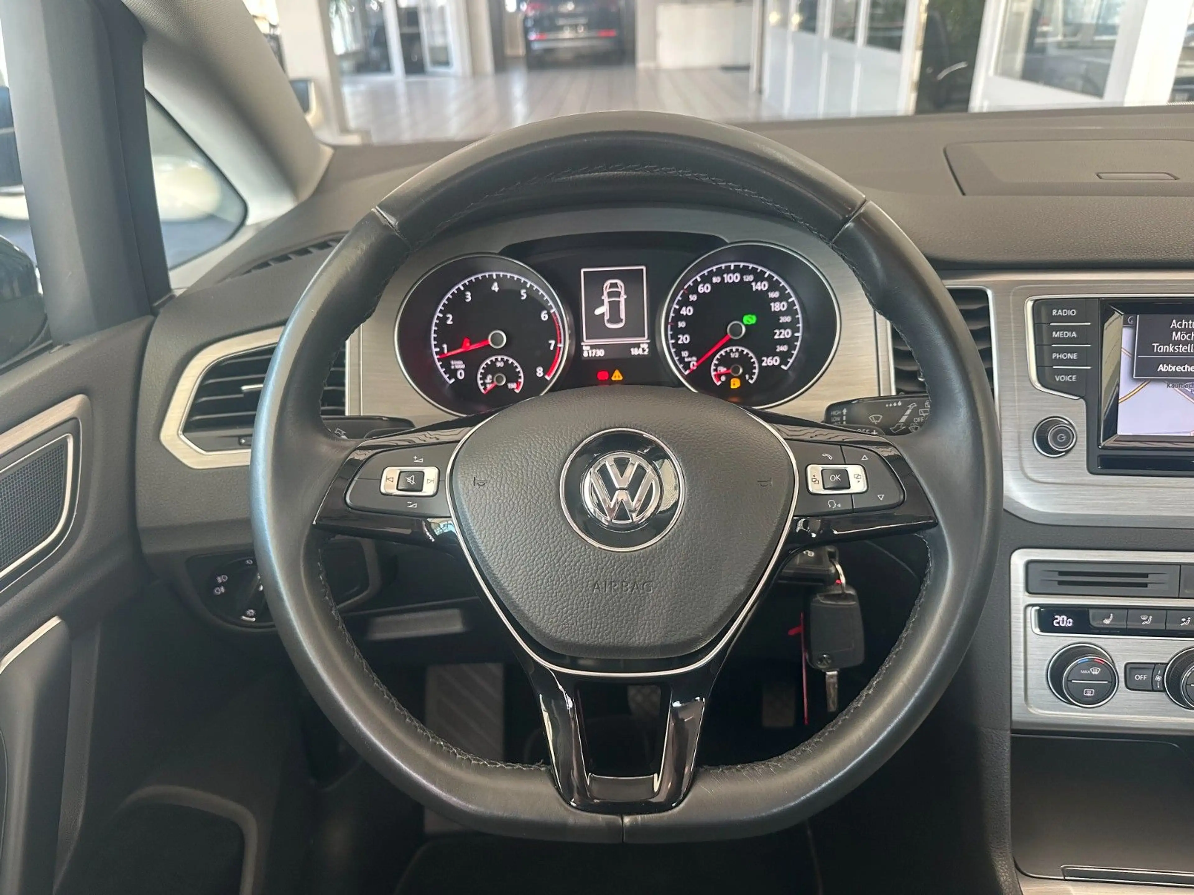 Volkswagen Golf Sportsvan Comfortline*DSG*Xenon*Navi*PDC* — photo 14
