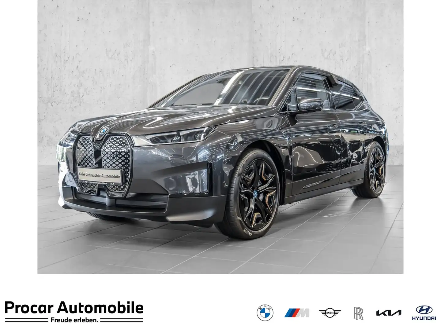 BMW iX xDrive50 HUD PANO ACC AHK RFK NAVI Standh. Grau - 1