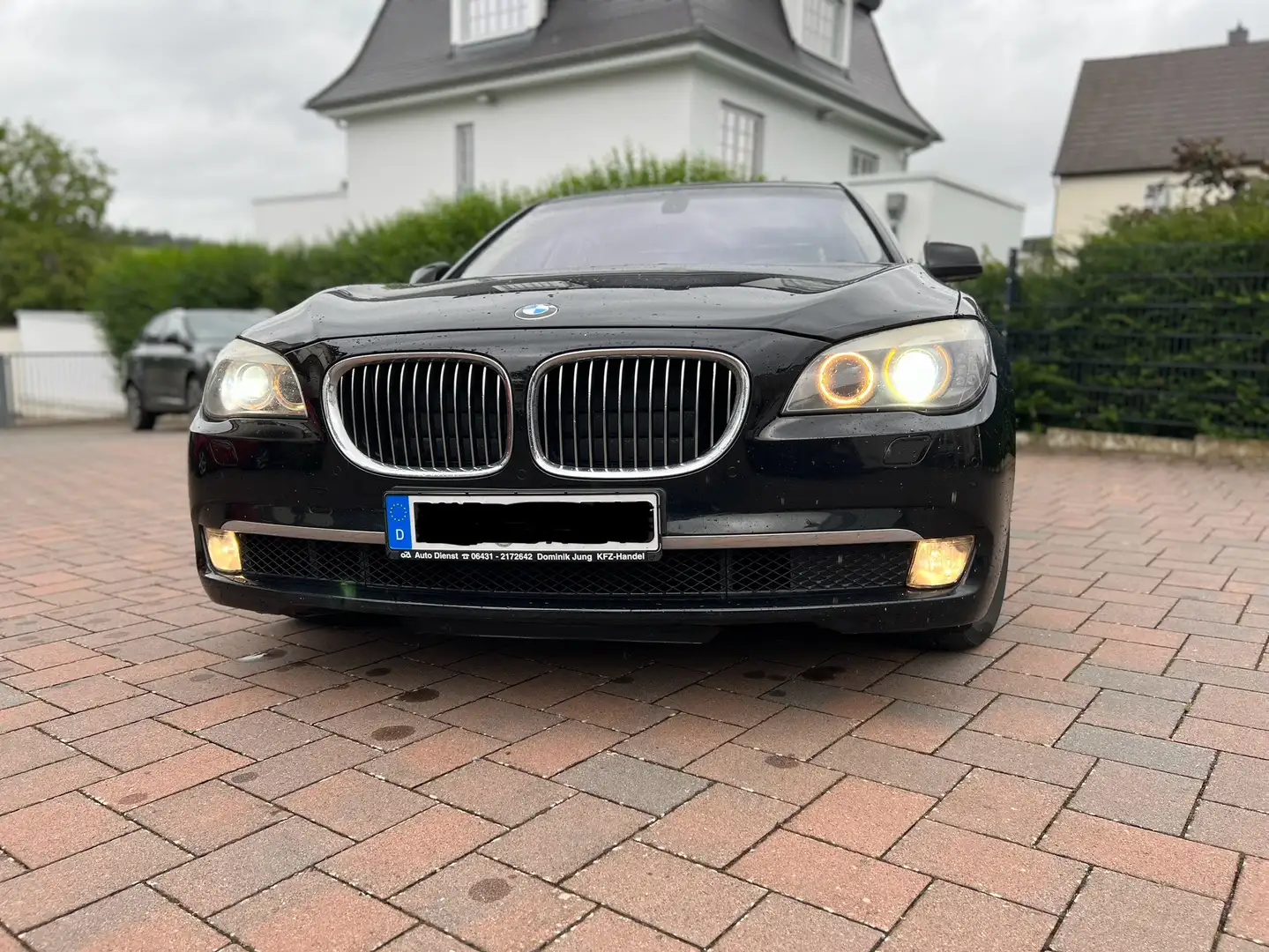 BMW 740 740i Black - 2