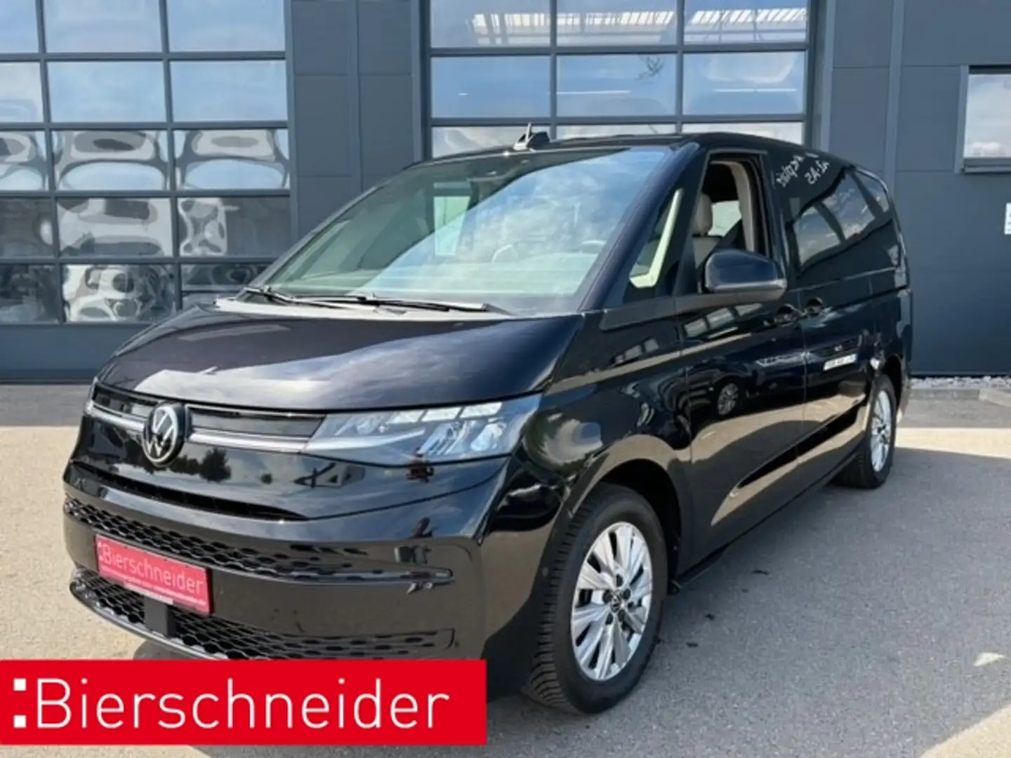 Volkswagen T7 Multivan LÜ 2.0 TDI DSG Life 7-S. VIS-A-VIS NAVI-PRO AHK PA Schwarz - 1