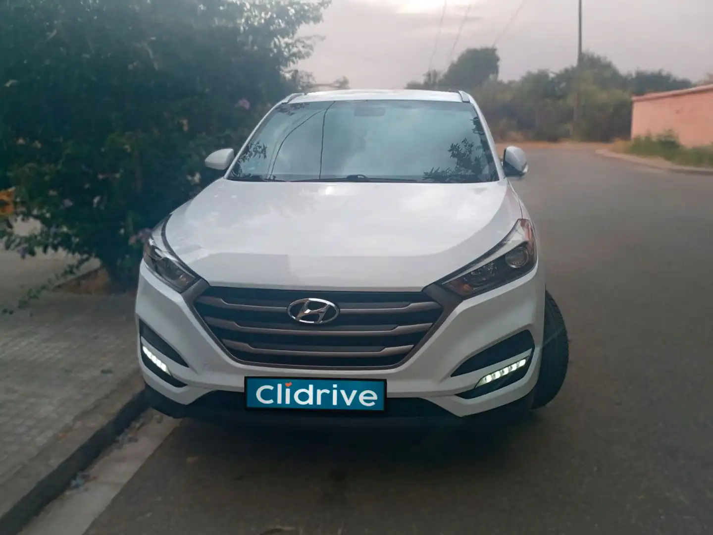 Hyundai TUCSON 1.6 GDI BE Tecno 4x2 Blanc - 2