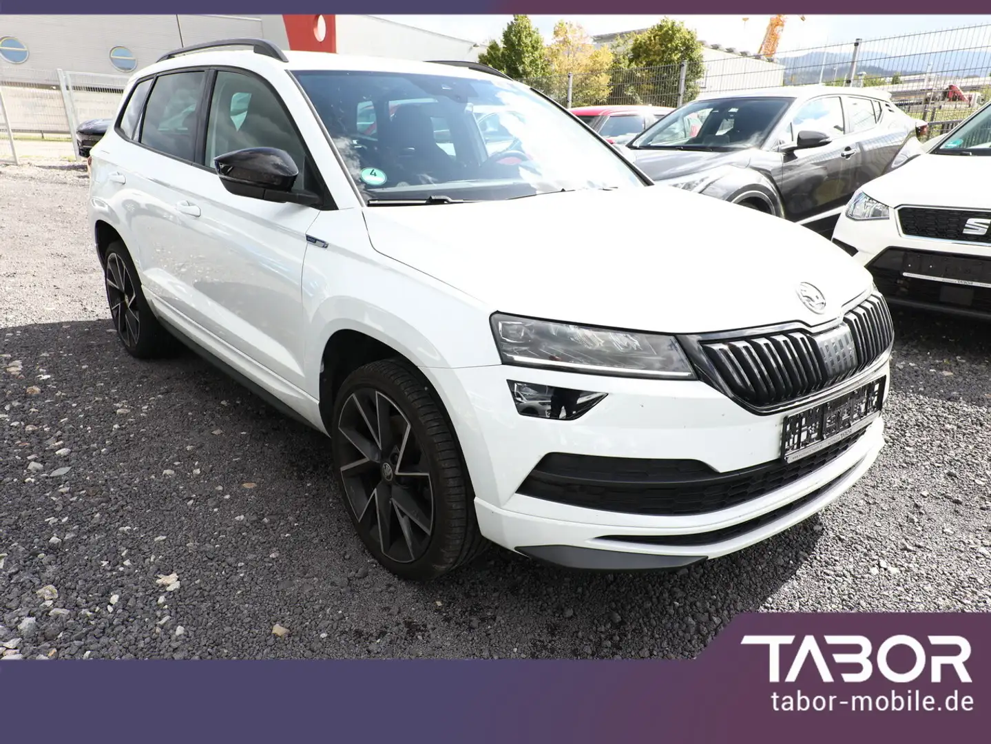 Skoda Karoq 1.5 TSI 150 Sportline Pano LED Nav SideA Weiß - 2
