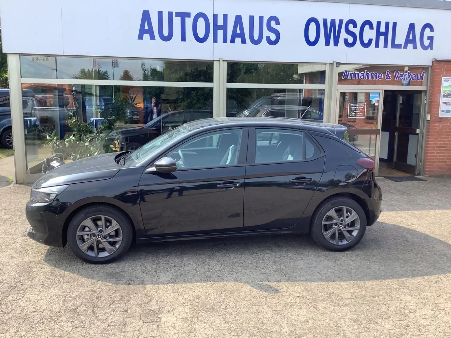 Opel Corsa F Edition Noir - 2