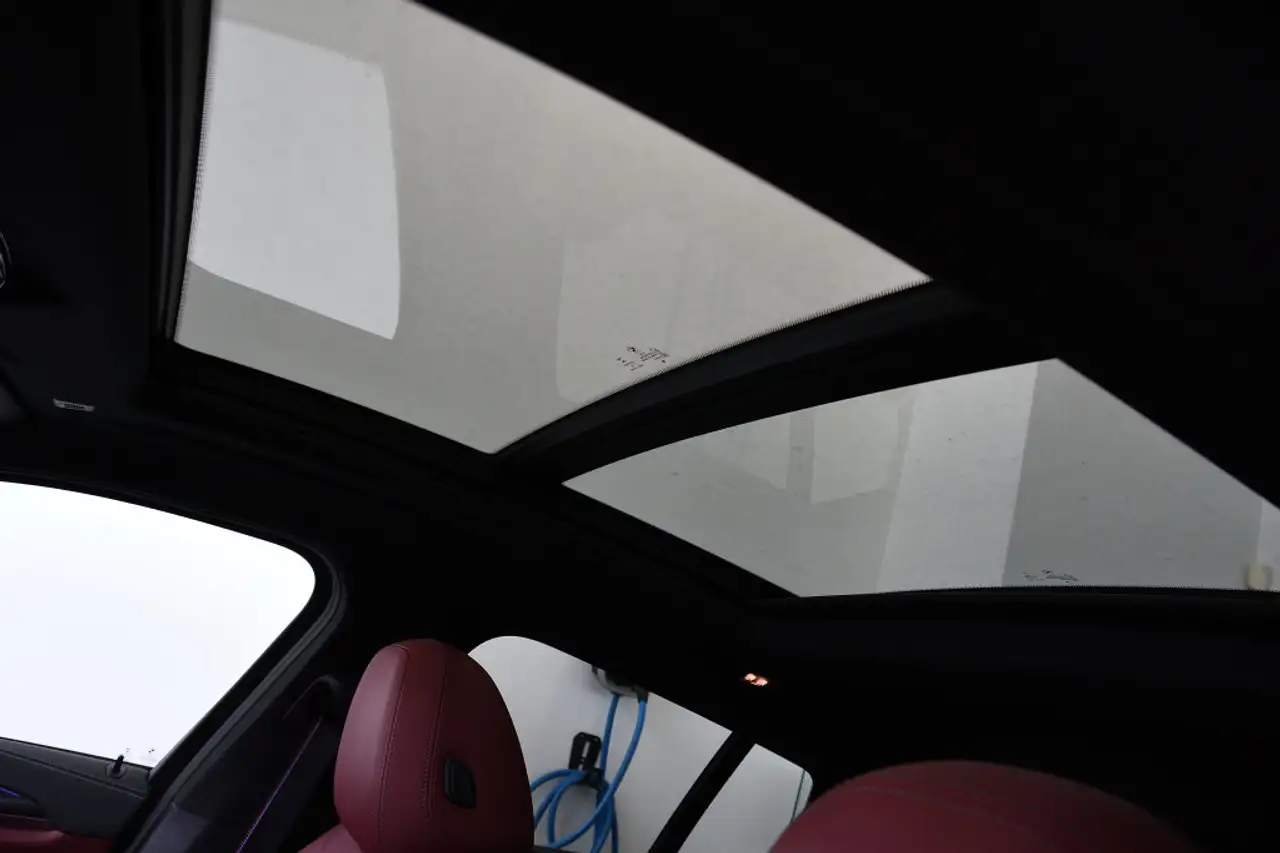 BMW X4 снимка BMW X4