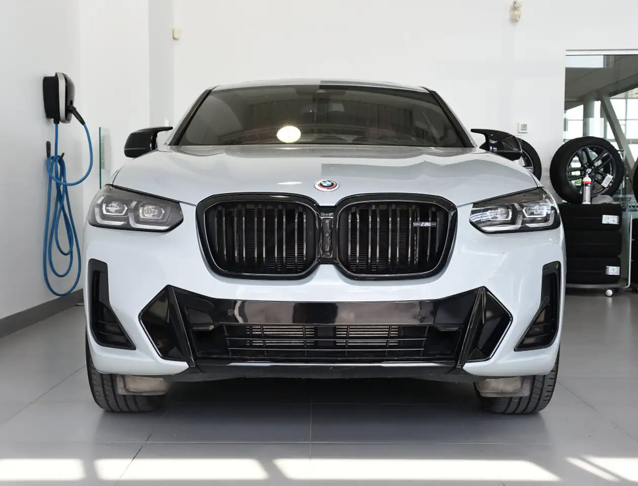 BMW X4 снимка BMW X4