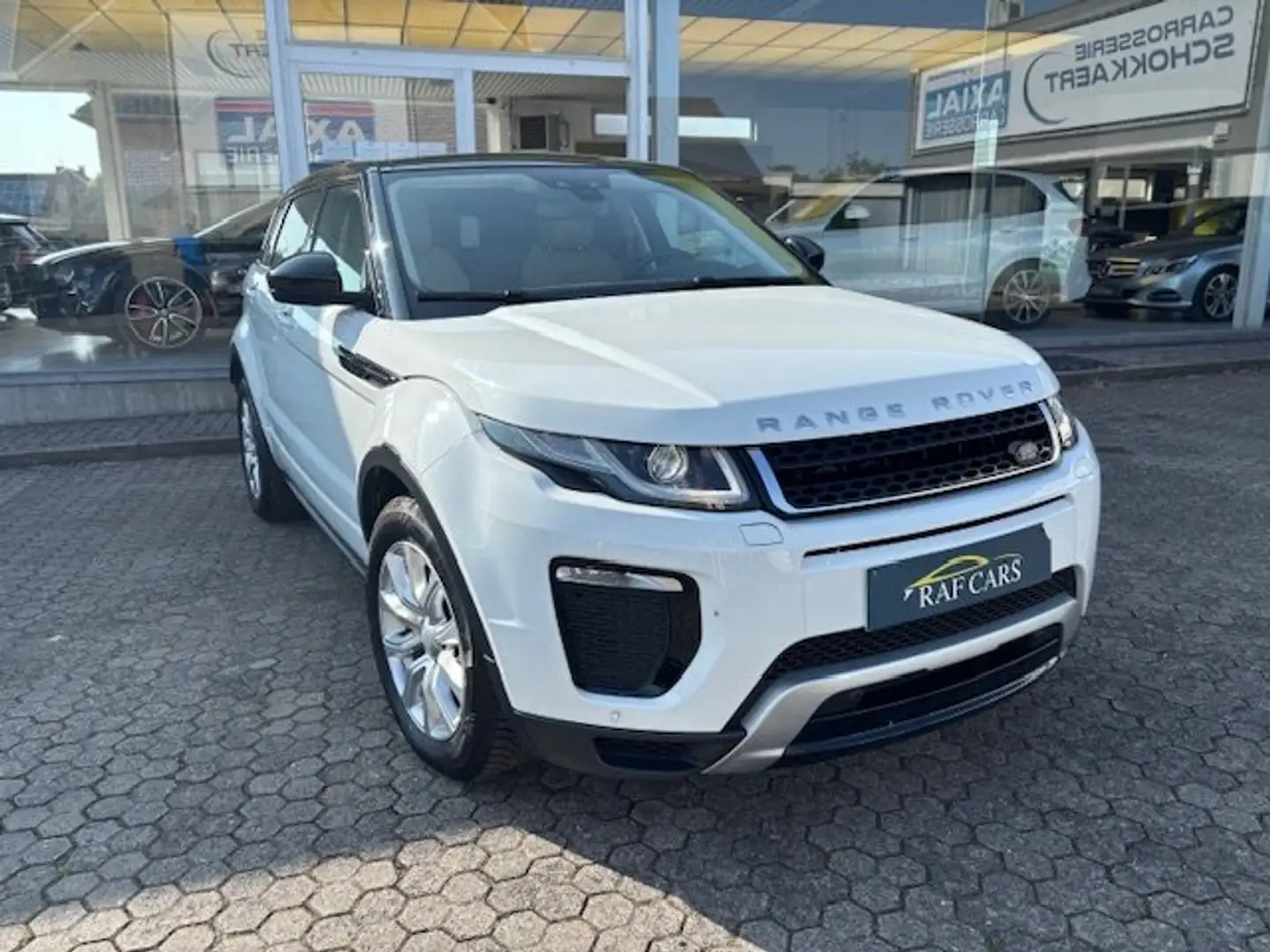 Land Rover Range Rover Evoque 2.0 TD4 HSE Dynamic // GARANTIE // CARPASS! // White - 2