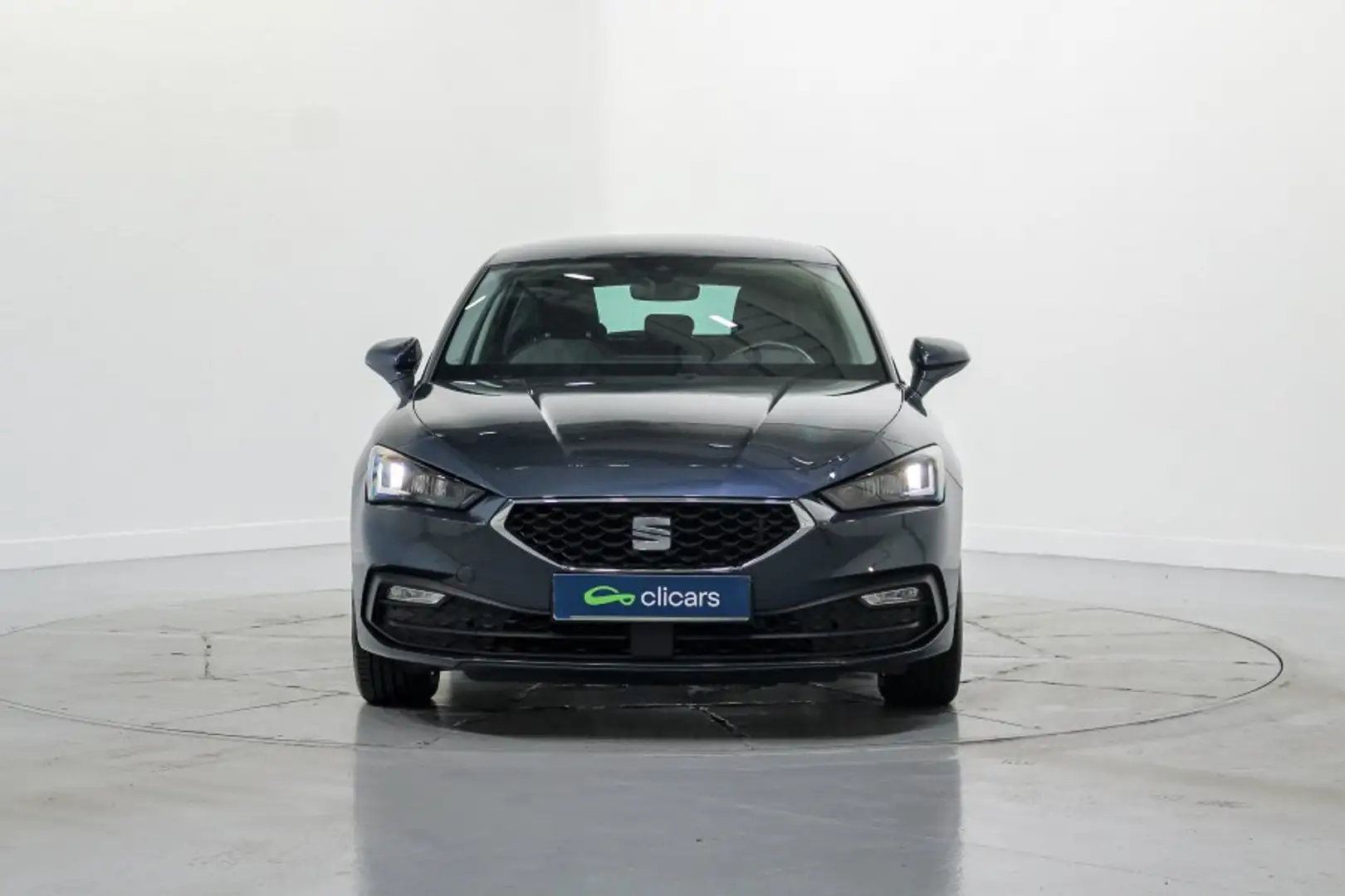 SEAT Leon 2.0TDI CR S&S Style Launch Pack con Navegador DSG- Gris - 2