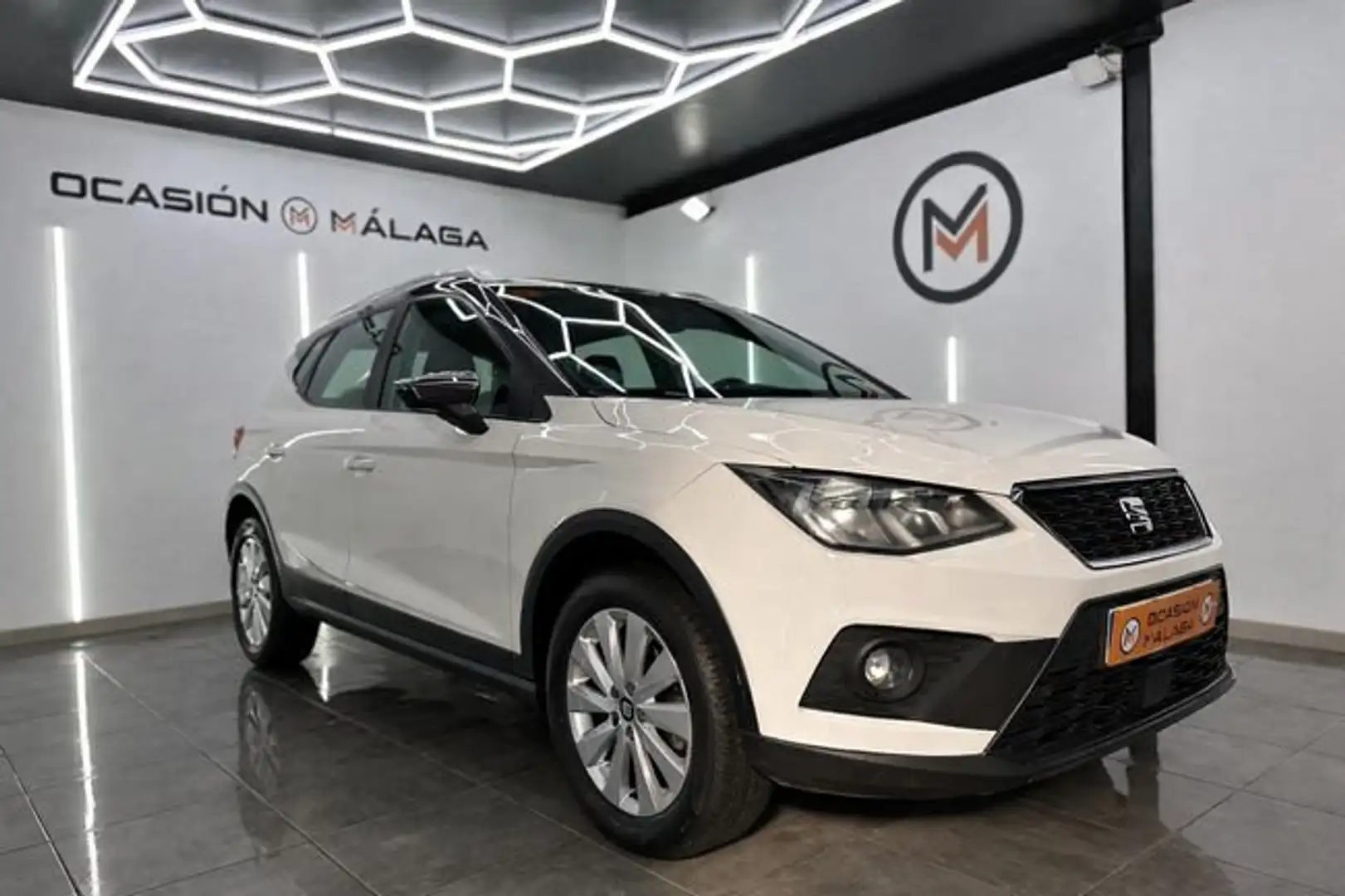SEAT Arona 1.0 TSI 85 kW (115 CV) Start/Stop Style Edition Blanco - 2